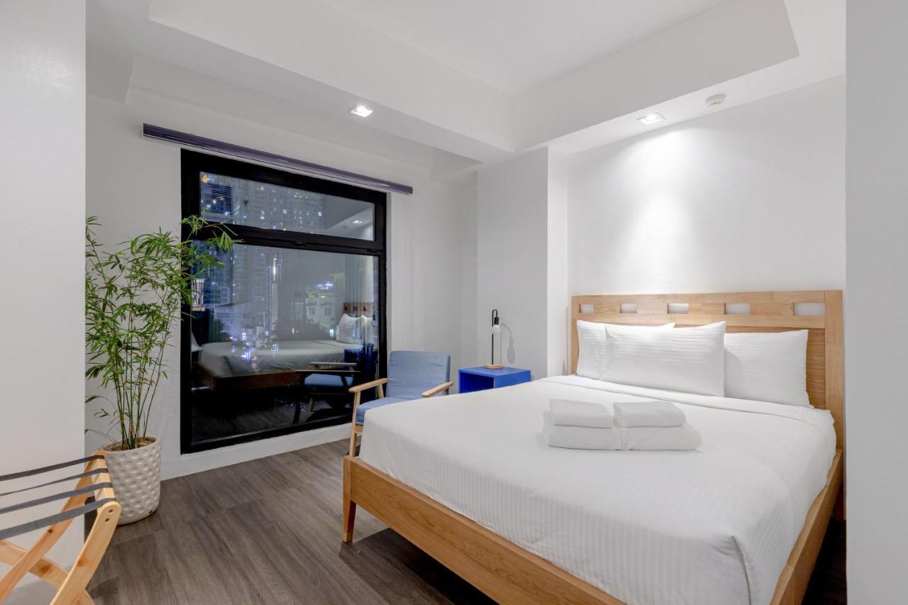 Draper Hotel Makati Makati City Ngoại thất bức ảnh